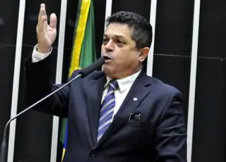 Deputado é preso pela PF no Aeroporto de Guarulhos- SP