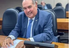 Deputado Sandro Régis repudia proposta do governo que pode elevar custo do crédito e da comida