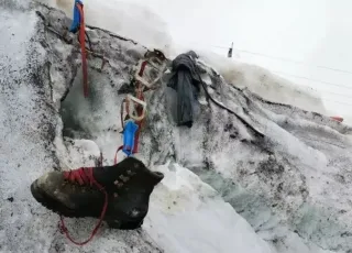 Derretimento de geleira revela corpo de alpinista desaparecido em 1986 nos Alpes