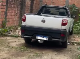 Desmanche ilegal de veículos é localizado em Feira de Santana
