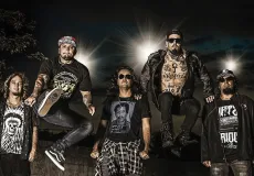 Detonautas comandam noite de sábado no Prado Moto Rock e elevam expectativa de público