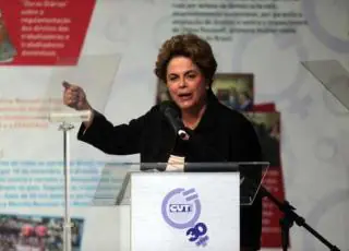 Dilma chama Bolsonaro de 'coiso' e Temer de 'usurpador'