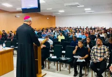 Diocese de Teixeira de Freitas/Caravelas promove formação sobre saúde mental e riscos psicossociais no trabalho