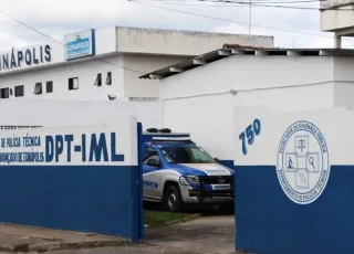 Dois homens são encontrados mortos dentro de residência em Eunápolis