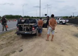 Dois homens são presos com arma em ação das policias; PRF/ BA, CAEMA, PRF/ES, PM/ES e AGEPEN em Mucuri