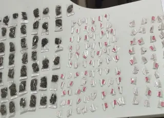 Dois indivíduos são presos com drogas em Posto da Mata