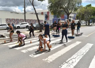 Domingo é dia de se divertir! Vem aí mais uma edição do Domingo é Lazer! Prepare o sorriso, o tênis e venha curtir com a gente!