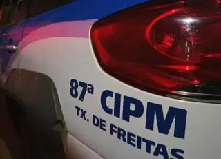 Dono de bar é preso por perturbação do sossego e desobediência em Teixeira de Freitas