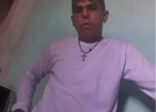 Dono de padaria mata padeiro a facadas após ele chegar atrasado no trabalho, diz polícia
