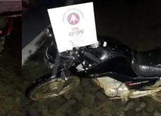 Duas pessoas são presas pela polícia em Pirajá, interior de Itamaraju, por receptação de veículo roubado