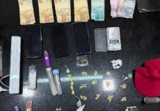 Dupla é presa por tráfico de drogas em Eunápolis