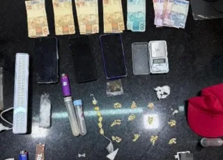 Dupla é presa por tráfico de drogas em Eunápolis