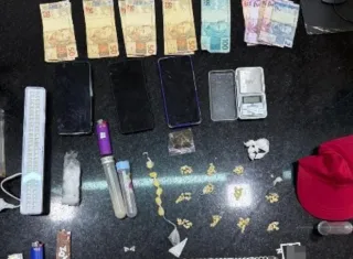 Dupla é presa por tráfico de drogas em Eunápolis