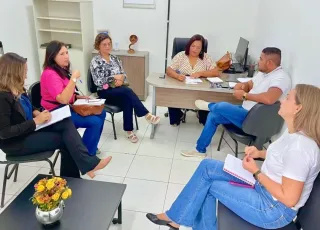 Educação de Teixeira de Freitas fortalece parceria com NTE 07 para aplicação do SABE e SAEB