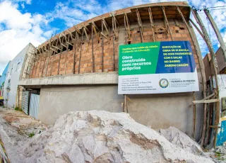Educação ganha reforço! Obra da Escola Jardim Caraípe avança em Teixeira de Freitas