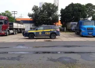 Em apenas 02 dias PRF retira de circulação mais de 30 toneladas de excesso de peso na BR 101 em Teixeira de Freitas