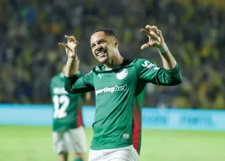 Em final marcada pela chuva, Palmeiras volta a vencer o Novorizontino e conquista o Paulistão  