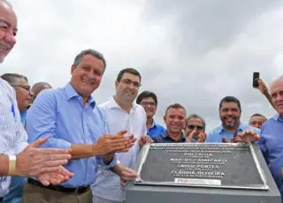 Em Porto Seguro, Rui entrega mais de R$ 24 milhões em obras e assinaturas