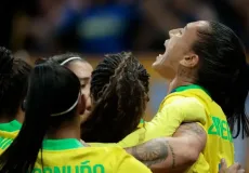 Em virada relâmpago, seleção brasileira feminina vence Estados Unidos