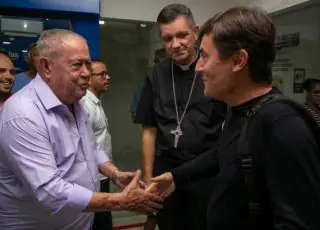 Empresário do sul do país com interesse em investir em Teixeira de Freitas é recepcionado no Aeroporto