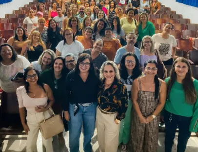 Encontro fortalece alinhamento entre diretores e secretários escolares em Teixeira de Freitas