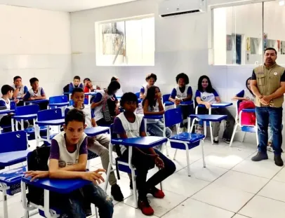 Escola Gilberto Cardoso recebe atividade educativa do NAPE sobre cidadania, em Teixeira de Freitas