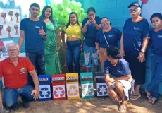 Escola Girassol/APAE de Medeiros Neto realiza apresentações do projeto Educação Ambiental