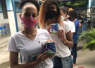 Estado começa entrega de absorventes higiênicos do programa Dignidade Menstrual