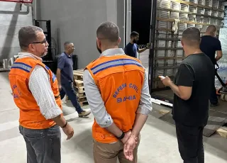 Estado envia kits de ajuda humanitária para municípios afetados pela chuva; bombeiros militares reforçam atuação nas regiões sul e extremo sul