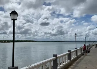 Estão na fase final as obras de construção do calçadão do pôr do sol de Caravelas