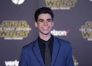 Estrela da Disney, ator Cameron Boyce morre aos 20 anos