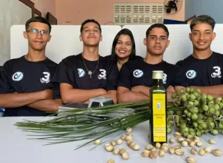 Estudantes baianos usam licuri para produzir biodiesel e representar o Brasil no exterior