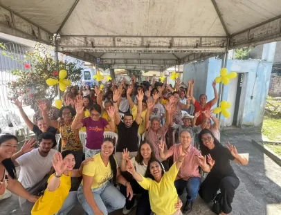 Estudantes de Teixeira de Freitas levam mensagens de valorização da vida à comunidade