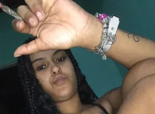 Eunápolis: cabeça de jovem sequestrada é deixada com bilhete em via pública; duas mulheres seguem desaparecidas