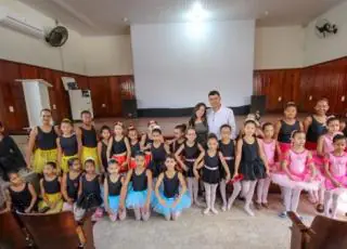 Evento organizado pelo Departamento de Cultura premia coreografias e destaques no balé