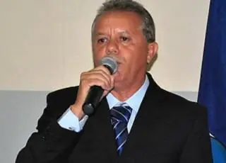 Ex-prefeito de Itamaraju é punido por irregularidade em contratação