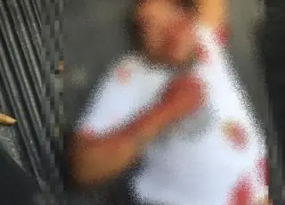 Ex presidiário é baleado no Residencial Ramalho e socorrido por populares para o Hospital Regional