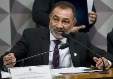    Ex-senador Telmário Mota está foragido, ele é suspeito de mandar matar a mãe de sua filha
