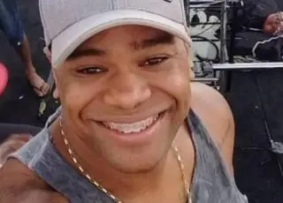 Ex-sócio da banda Black Style é baleado por empresário durante festa em Santo Antônio de Jesus