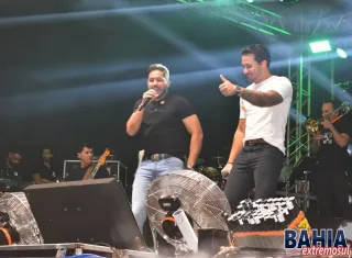 Exponhém 2025 reúne multidão com segurança reforçada e grandes shows na terceira noite de festa
