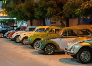 Exposição de carros antigos e shows de rock movimentam Teixeira de Freitas neste fim de semana