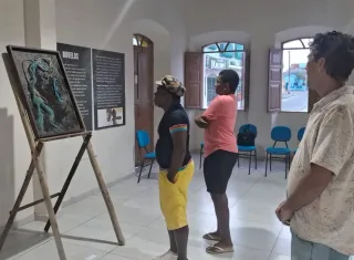 Exposição “Novelos” celebra a cultura tradicional de Alcobaça na reabertura da Casa da Cultura