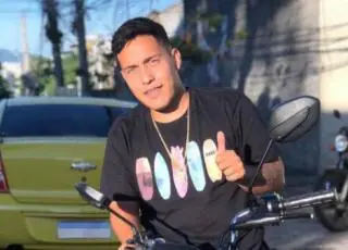 Família acusa ex-namorada de atear fogo em motoboy por não aceitar o fim da relação