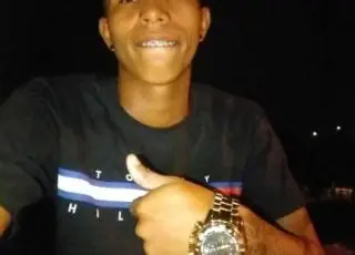 Família reconhece no IML corpo de jovem morto a tiros no Novo Prado em Itamaraju
