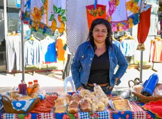 Feira da Agricultura Familiar movimenta o Centro de Teixeira de Freitas nesta sexta-feira (19)