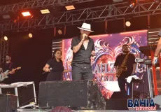 Festa do Vaqueiro de Ibirapuã: Kaelzinho Ferraz e muito forró animam a segunda noite