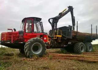 Fibria forma 20 jovens aprendizes do sul da Bahia em Operação de Máquina Florestal