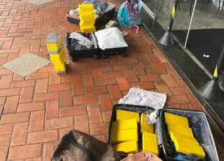 FICCO Bahia e PM interceptam trio com 30 kg de cocaína enviados do RJ para a BA