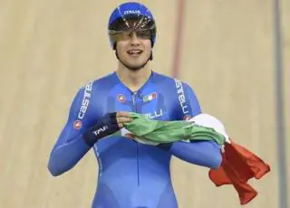 Filippo Ganna conquista medalha de ouro no Mundial de ciclismo