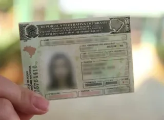 Fim da obrigatoriedade das autoescolas? Entenda proposta para baratear CNH